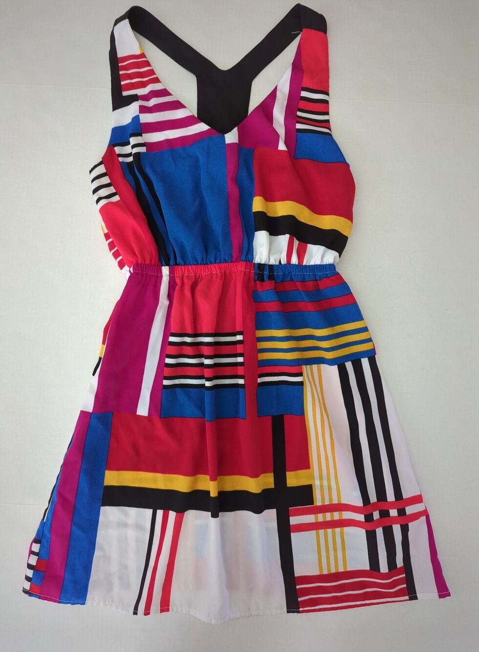 Love On A Hanger Color Block Red Blue Black White Strappy dress women's Sz M